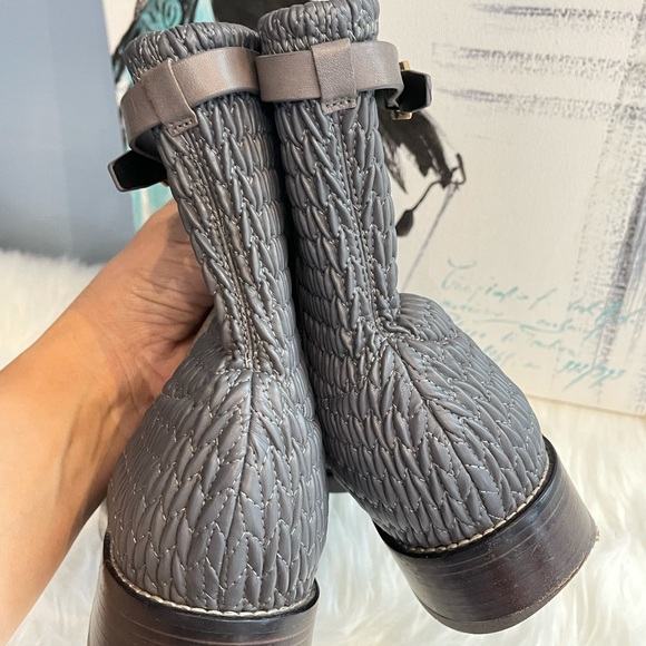 COLE HAAN GRAND OS GRAY LEATHER BOOTIES SIZE 7 - Picture 6 of 9